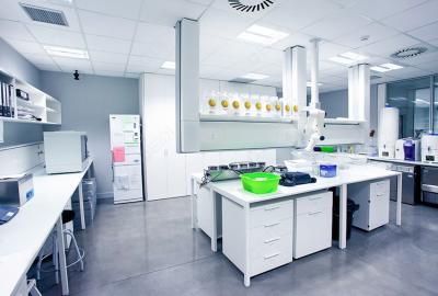 國(guó)家藥監(jiān)局關(guān)于發(fā)布《化妝品安全風(fēng)險(xiǎn)監(jiān)測(cè)與評(píng)價(jià)管理辦法》的公告(2025年第37號(hào))